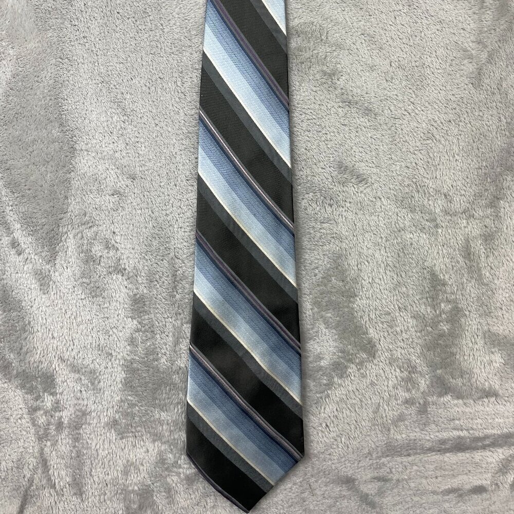 Van Heusen Men's Classic 100% Silk Neck Tie